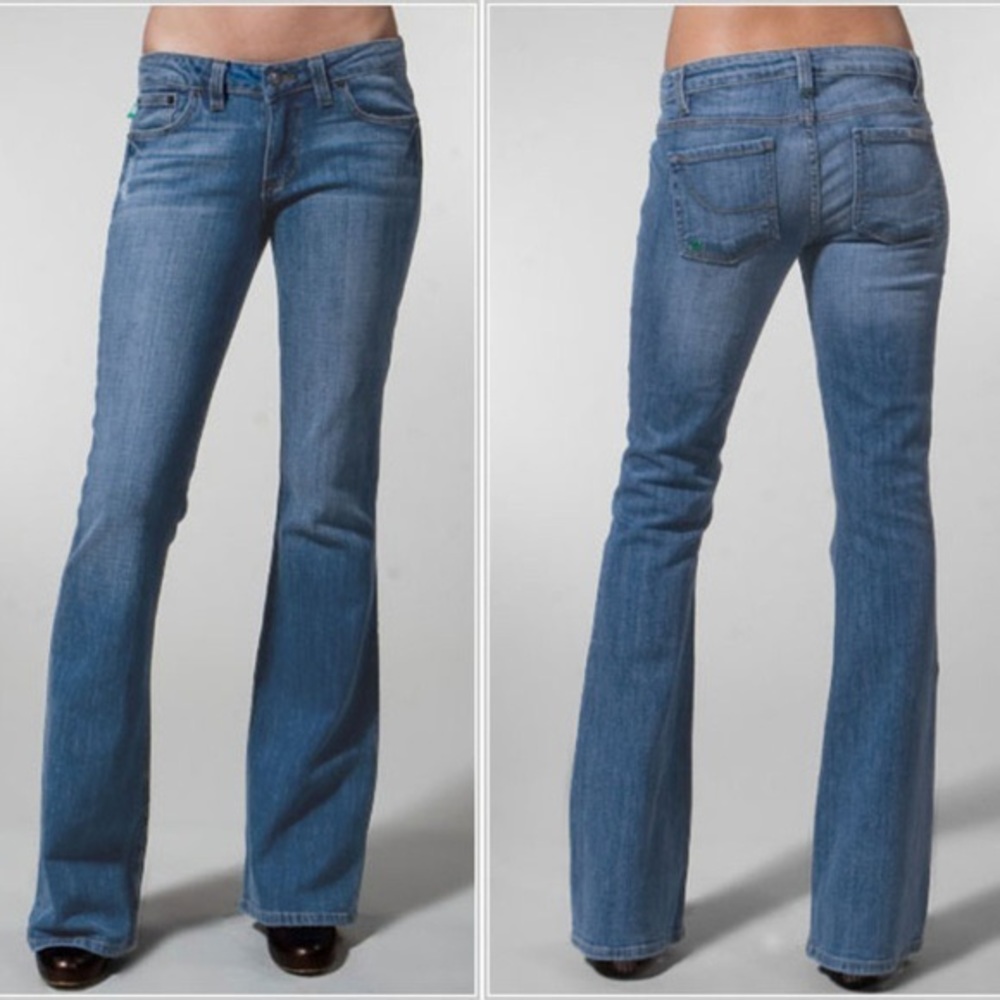 Grass Flared Jeans